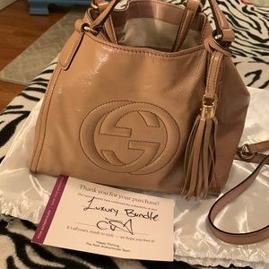 Patent leather Gucci Soho. The measurements are about: 9” tall, 13” wide and 5”